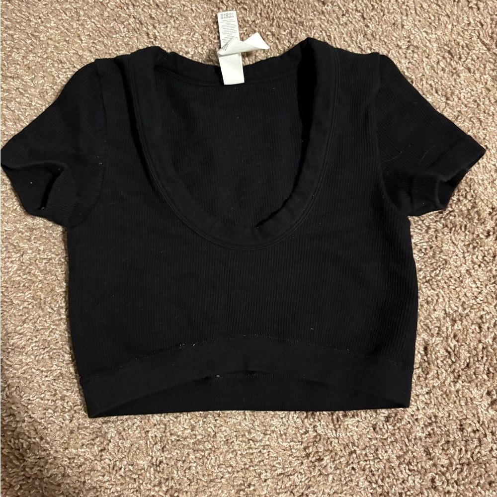 ALO Yoga Black Ribbed Scoop Neck Crop Top